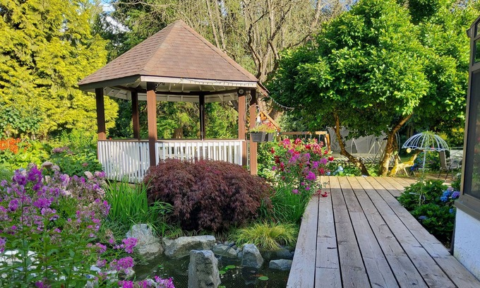 Maple Ridge Other | Honeymoon House Shangri-la Flower Garden