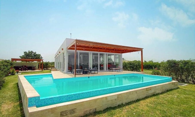 Ica Villa | HOP BUZIOS exclusiva oasis y playa en Chincha