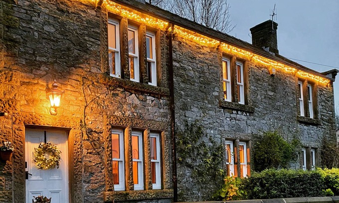 Castleton Cottage | Hope View House