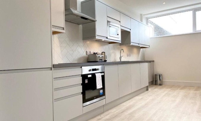 Fleet Apartment | Horizon @ Fleet Heights - Apartment Eight