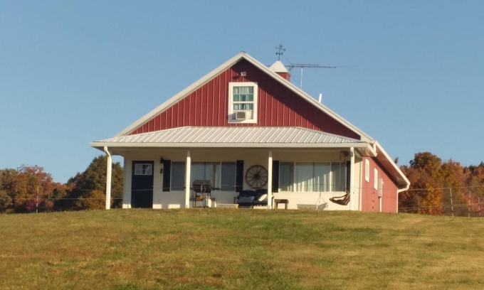 Greeneville Other | Horse farm with stunning mountain views!