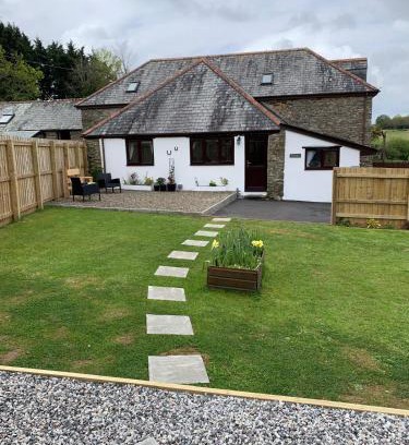 Looe House | Horseshoe Cottage