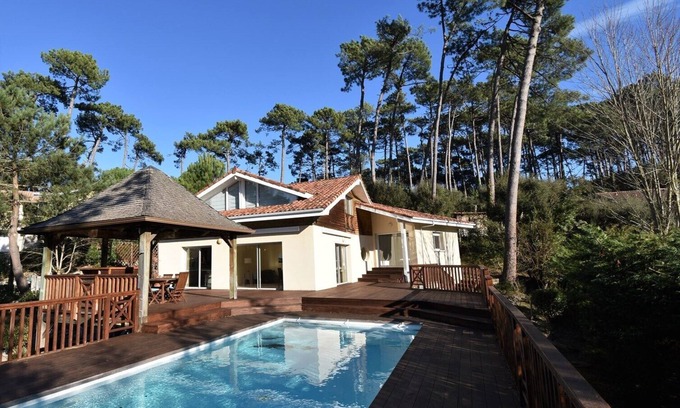 Soorts-Hossegor House | Hossegor villa with pool