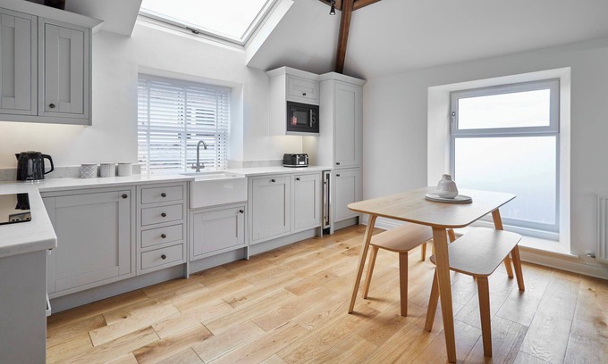 West Cliff House | Host Stay 3 The Mount