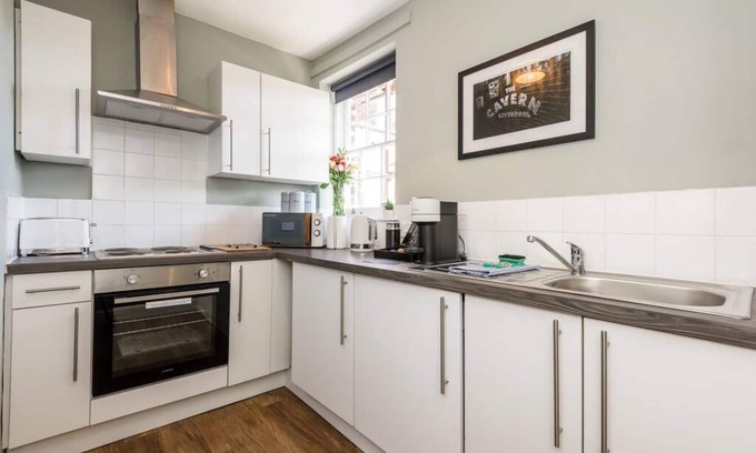 Georgian Quarter Apartment | Host Stay Catharine Quarters II