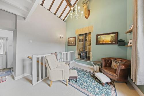 Calver House | Host & Stay - Foxglove Cottage