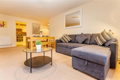 Malvern Apartment | Host & Stay - Hillbrook House Apartment