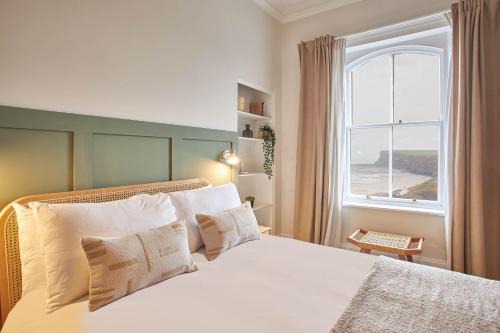Saltburn-by-the-Sea Apartment | Host & Stay - Huntcliff View Apartment