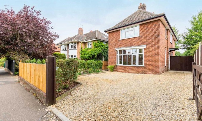 Norwich House | Host & Stay - St Clements House