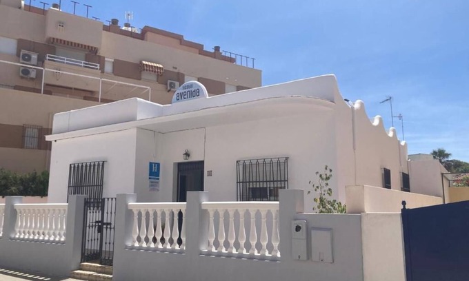 Chipiona House | Hostal Avenida by Bossh! Hotels