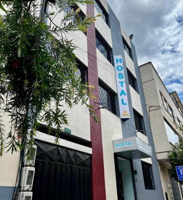 San Juan House | Hostal Brilliant