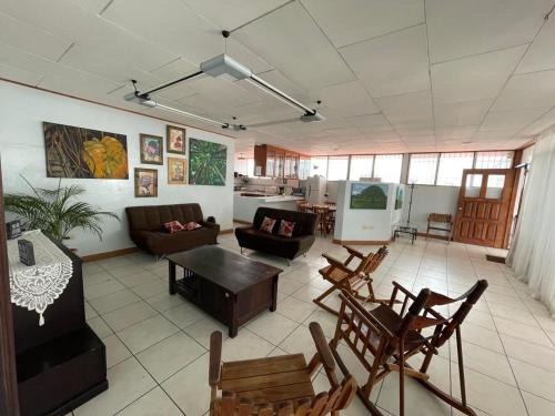 Liberia House | Hostal Central Park Liberia