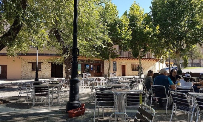 Sacedon Hostel | Hostal Rural La Botería
