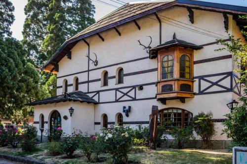 Lanin National Park Hotel | Hostería La Posta Del Cazador