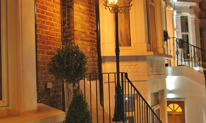 Addison Hotel | Hotel 65