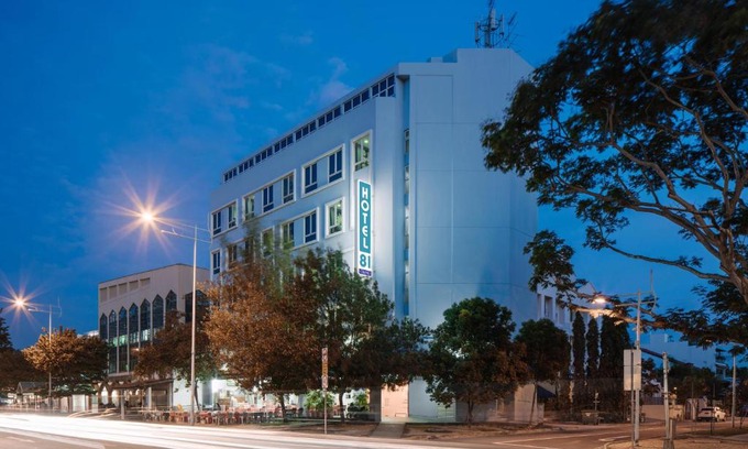 East Coast Hotel | Hotel 81 Changi