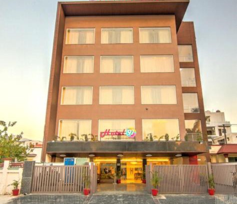 Gurugram Hotel | Hotel 91 Huda Premier