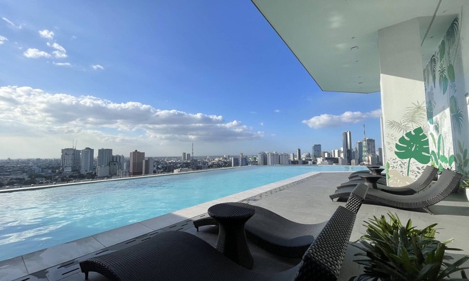 Diliman Hotel | Hotel A and A Quezon City powered by Cocotel