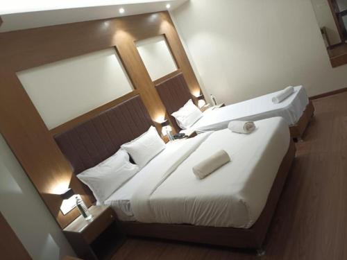 Marol House | Hotel A-One Stayz