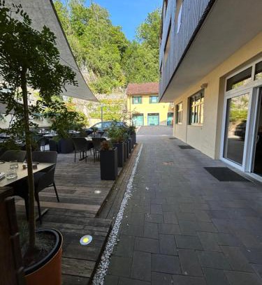 Golling an der Salzach Hotel | Hotel Adler I Haus-Innenhof