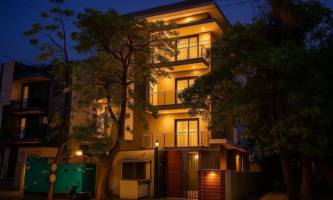 Noida Hotel | Hotel Admire Inn Sector-50 by ASPL