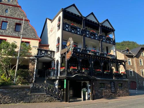 Cochem Hotel | Hotel Altes Winzerhaus