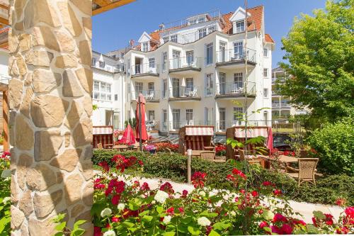 Ostseebad Kuhlungsborn Hotel | HOTEL am STRAND