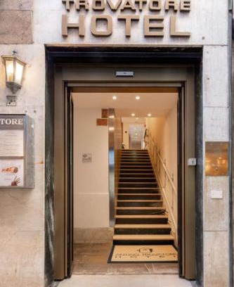 Castello Hotel | Hotel Antigo Trovatore