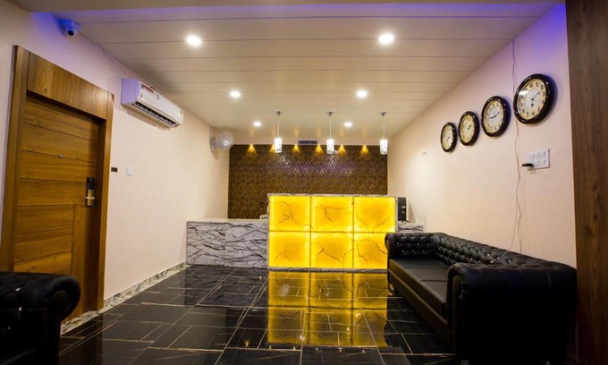 Porbandar Hotel | Hotel Balaji Palace