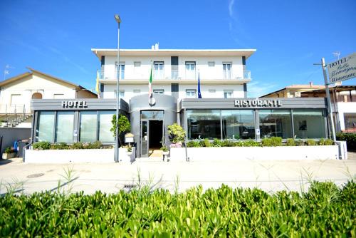 Casal Borsetti Hotel | Hotel BELLA ROMAGNA