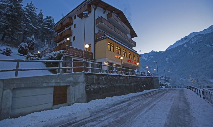 Lanzada Hotel | Hotel Biancospino