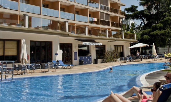 Calella Hotel | Hotel Bon Repos