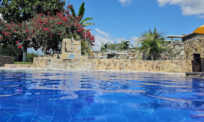 Quimbaya Hotel | Hotel Bora Bora Campestre Los mangos