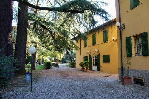 Sasso Marconi Hotel | Hotel Ca' Vecchia