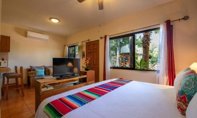 Loreto Hotel | Hotel Casa Mangos Loreto