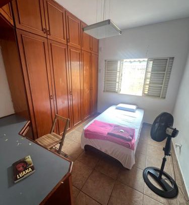 Boa Esperanca House | Hotel Ceres 12 - QUARTO COM VENTILADOR