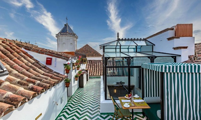 Marbella City Centre Hotel | Hotel Claude Marbella