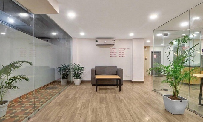 Kolkata Hotel | Hotel Consulate By BookMeriHotel