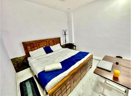 New Delhi House | Hotel Cosy Rooms, Near US Embassy Chanakyapuri, New Delhi - Budget Friendly