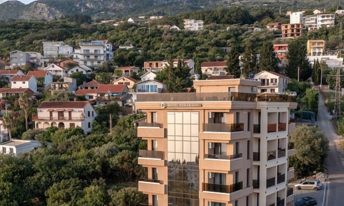 Dobra Voda Hotel | Hotel D'iman