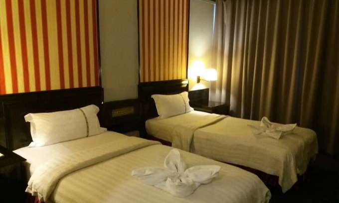 Downtown Kota Kinabalu Hotel | Hotel DeLeeton