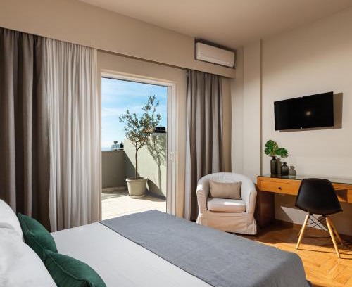 Moschato-Tavros Hotel | Hotel Delfini