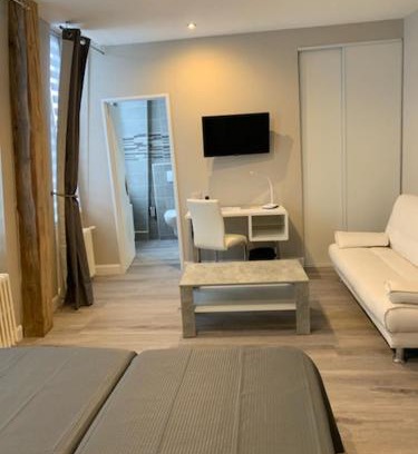 Bagneres-de-Luchon Hotel | hotel des 2 nations