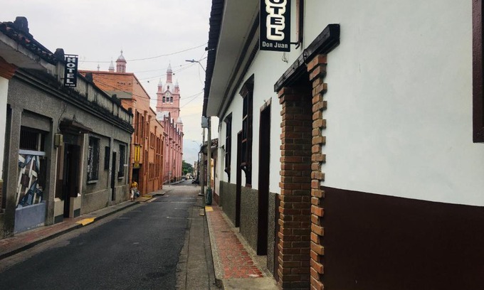 Guadalajara de Buga Hotel | Hotel Don Juan