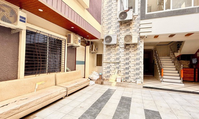 Ujjain Hotel | Hotel Dwarkadhish -near Station & Temple