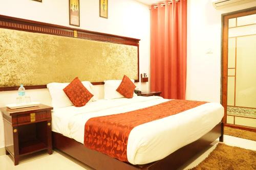 Bhopal Hotel | Hotel Eleven Heights ,Bhopal