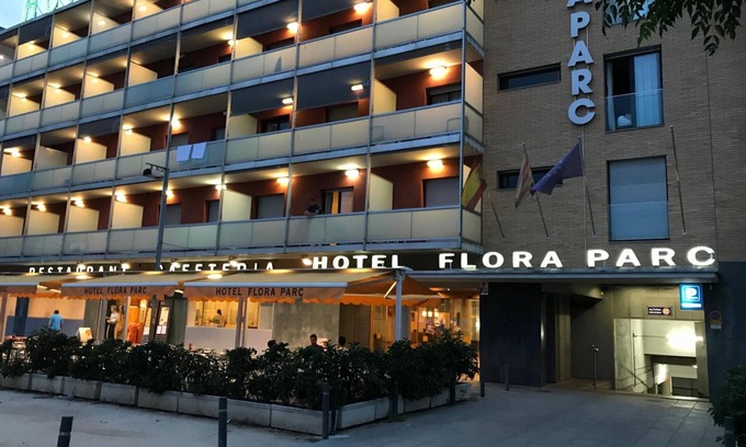 Castelldefels Hotel | Hotel Flora Parc