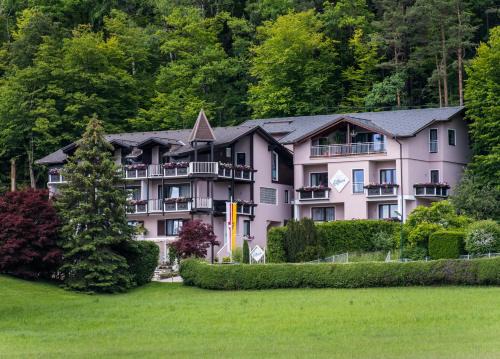 Poertschach am Woerthersee Hotel | Hotel Garni ELISABETH
