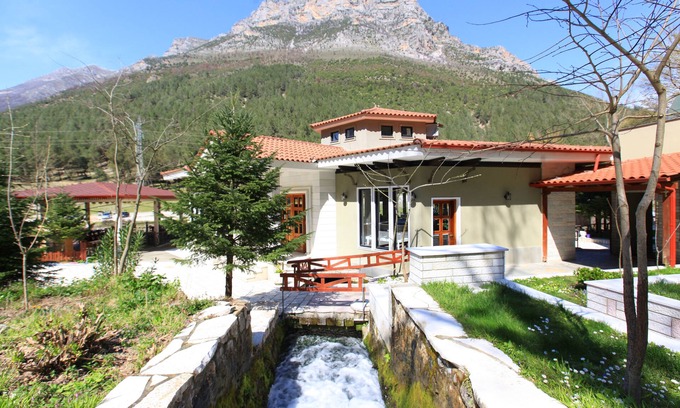 Albania Hotel | Hotel Gryka e Kelcyres