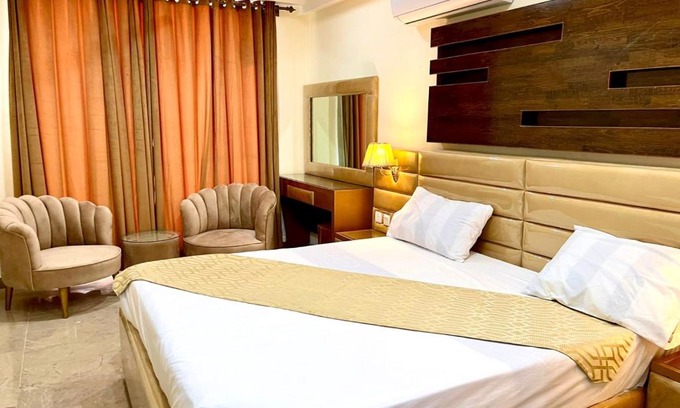 Rawalpindi Hotel | Hotel H6